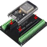 ESP32 microcontroller module terminal adapter voorbeeld